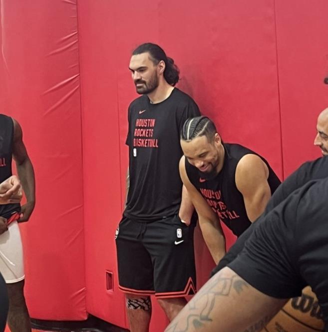 开云app官网下载地址-若得8+3控卫，火箭中锋短板迎刃而解？阿门重回4号位，斯通精明