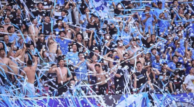 开云app官网下载评价-中超观众回归！生活本质是滥竽充数和锦上添花！