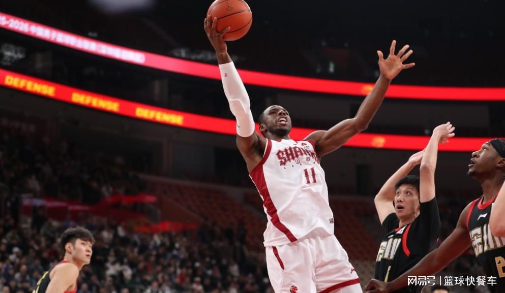 开云app官网下载安卓-CBA最火爆一战！山西深圳被狂吹7个T：迪亚洛引争议潘江被驱逐