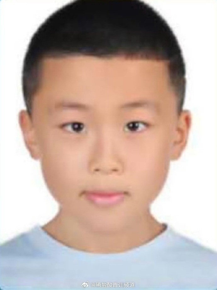 开云app官网下载安卓-博主:金星辰在西班牙加泰罗尼亚大区U11优选联赛中梅开二度